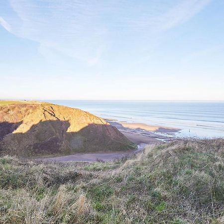 Host & Stay - 'Salty' Seaview Saltburn-by-the-Sea Exterior foto