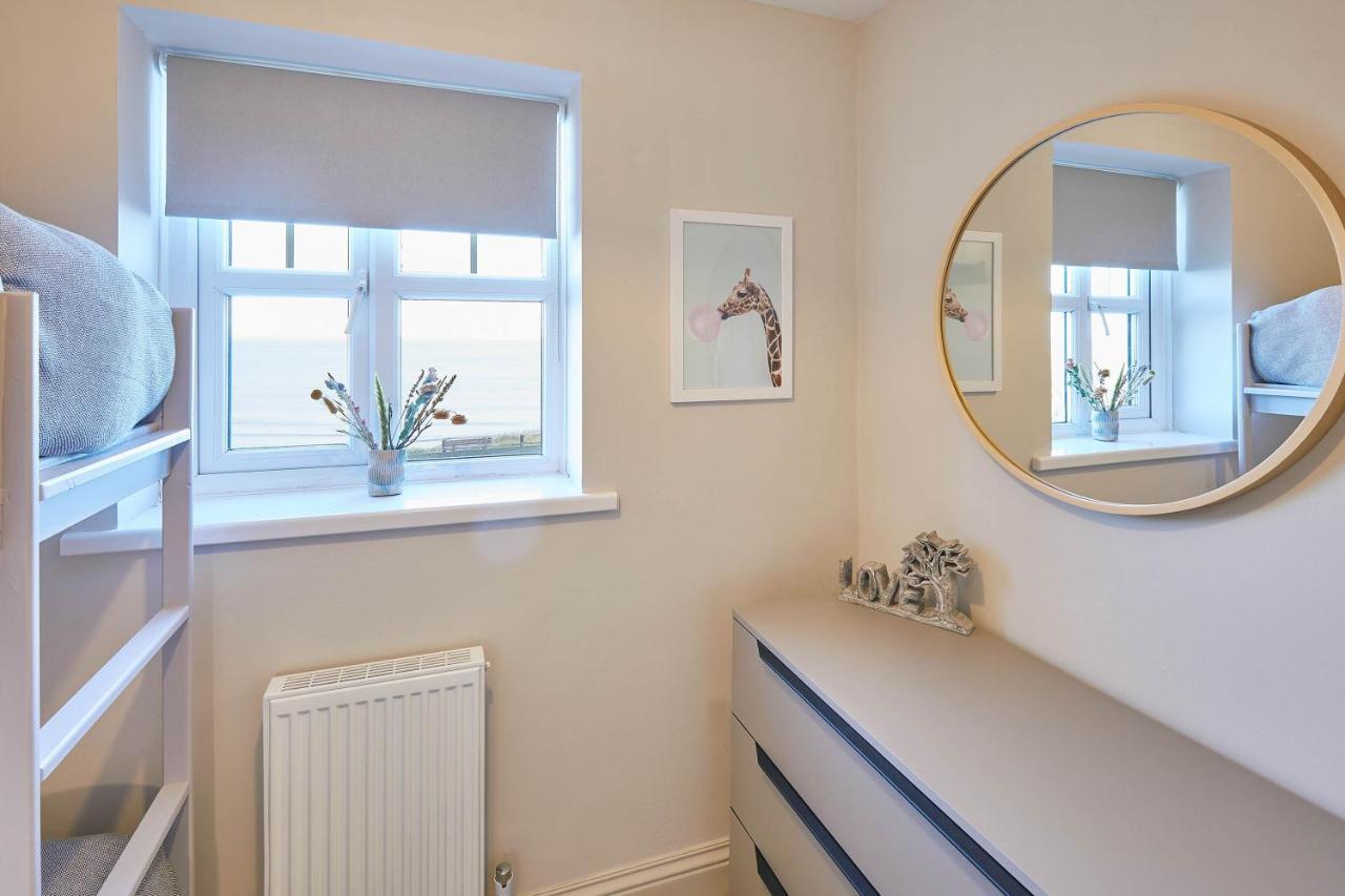 Host & Stay - 'Salty' Seaview Saltburn-by-the-Sea Exterior foto